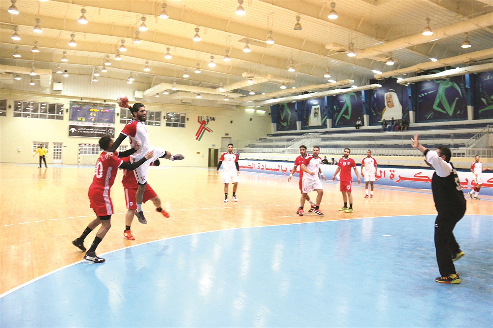 u0644u0627u0639u0628 u00abu0627u0644u0643u0648u064au062au00bb u0646u0648u0627u0641 u0627u0644u0634u0645u0631u064a u064au0631u062au0642u064a u0644u0644u062au0635u0648u064au0628 u0639u0644u0649 u0645u0631u0645u0649 u0627u0644u0635u0644u064au0628u062eu0627u062a (u062au0635u0648u064au0631 u0628u0633u0627u0645 u0632u064au062fu0627u0646)