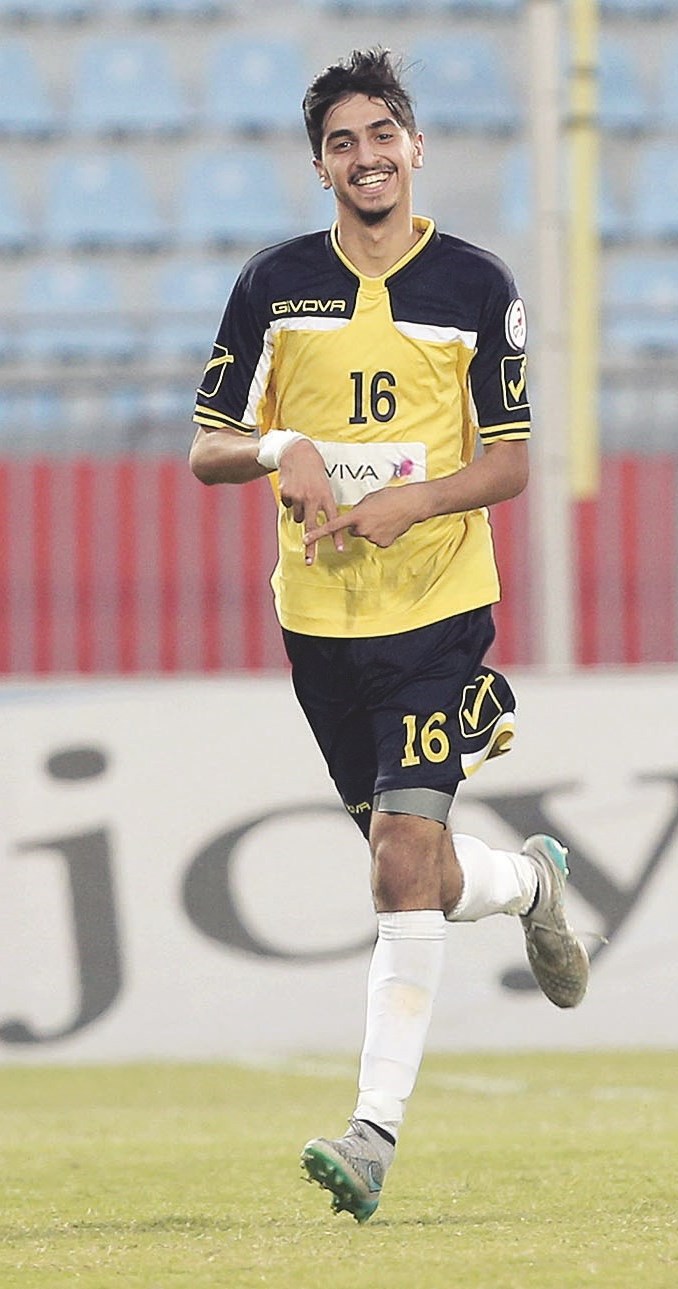 u0634u0628u064au0628 u0627u0644u062eu0627u0644u062fu064a u0628u0627u0642u064d u0641u064a u0627u0644u0633u0627u062du0644 u0647u0630u0627 u0627u0644u0645u0648u0633u0645  (u0627u0644u0623u0632u0631u0642 u062fu0648u062a u0643u0648u0645)