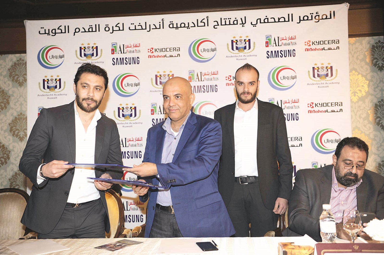 u0639u0645u0631u0648 u0647u0646u062fu064a u0648u0623u062du0645u062f u062du0633u0646 u0628u0639u062f u062au0648u0642u064au0639 u0627u0644u0627u062au0641u0627u0642u064au0629 u0628u062du0636u0648u0631 u0645u062cu062fu064a u0639u0628u062fu0627u0644u063au0646u064a (u062au0635u0648u064au0631 u0637u0627u0631u0642 u0639u0632u0627u0644u062fu064au0646)