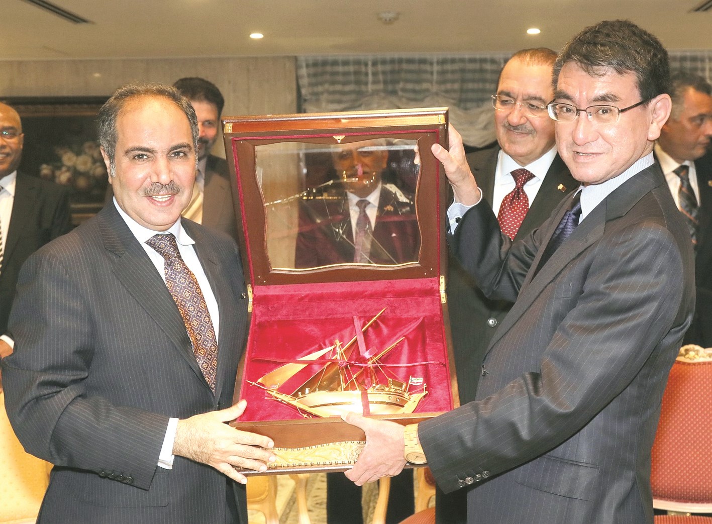 u062fu0631u0639 u062au0630u0643u0627u0631u064au0629 u0645u0646 u0627u0644u0633u0641u064au0631 u0627u0644u0639u062au064au0628u064a u0644u0644u0648u0632u064au0631 u0643u0648u0646u0648