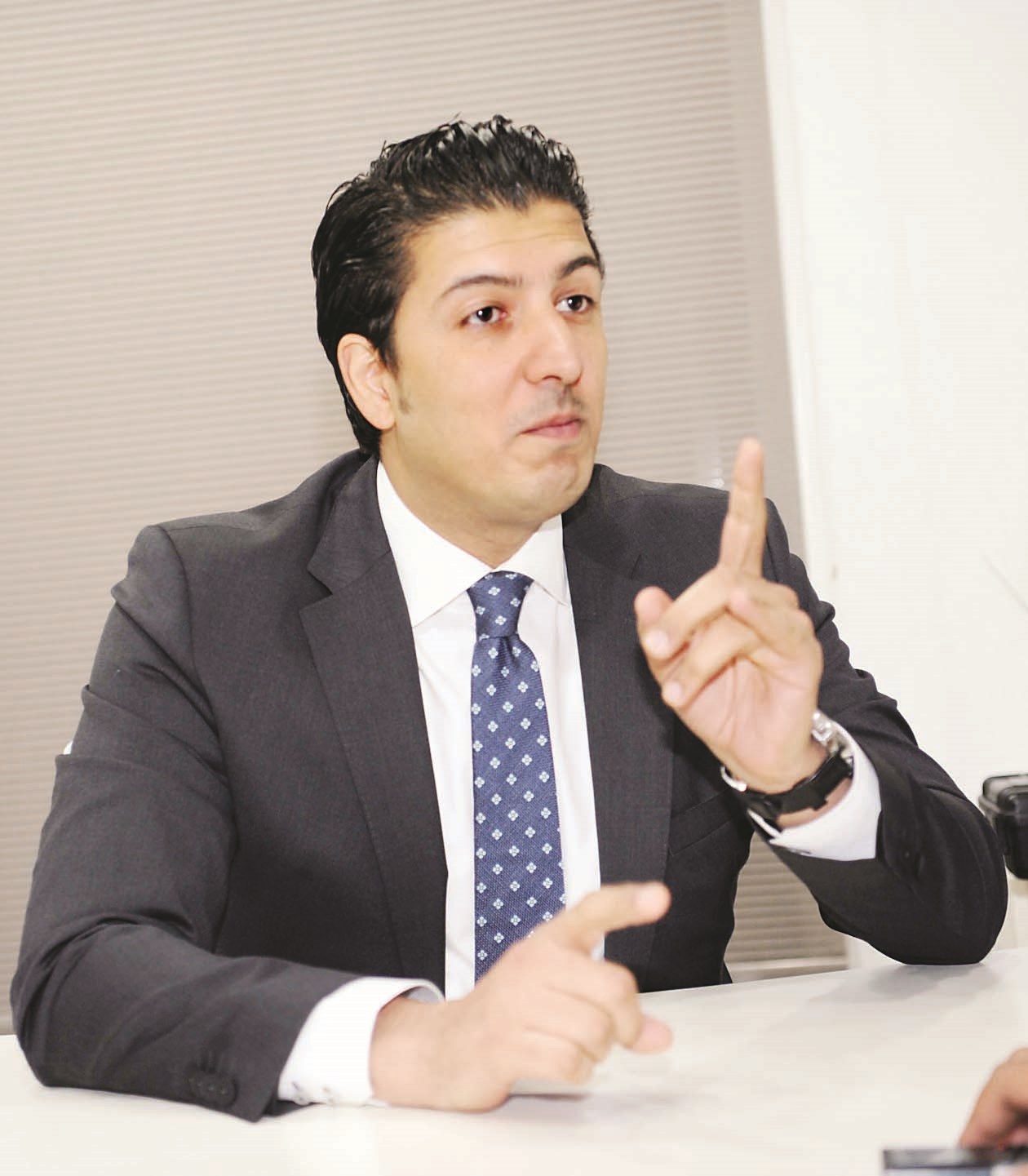 u0634u0647u0627u0628 u0623u0643u0631u0648u0641