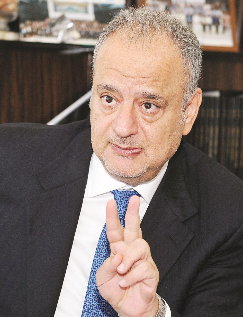 u0645u064au0634u0627u0644 u0627u0644u0639u0642u0627u062f (u062au0635u0648u064au0631 u0633u0639u062f u0647u0646u062fu0627u0648u064a)