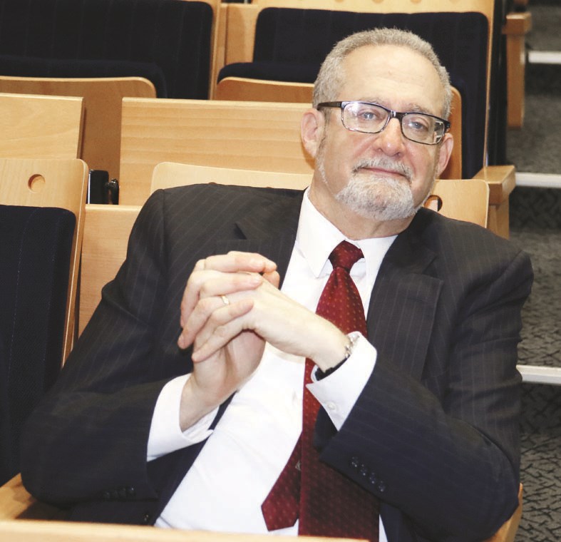 السفير الأميركي لورانس سيلفرمان