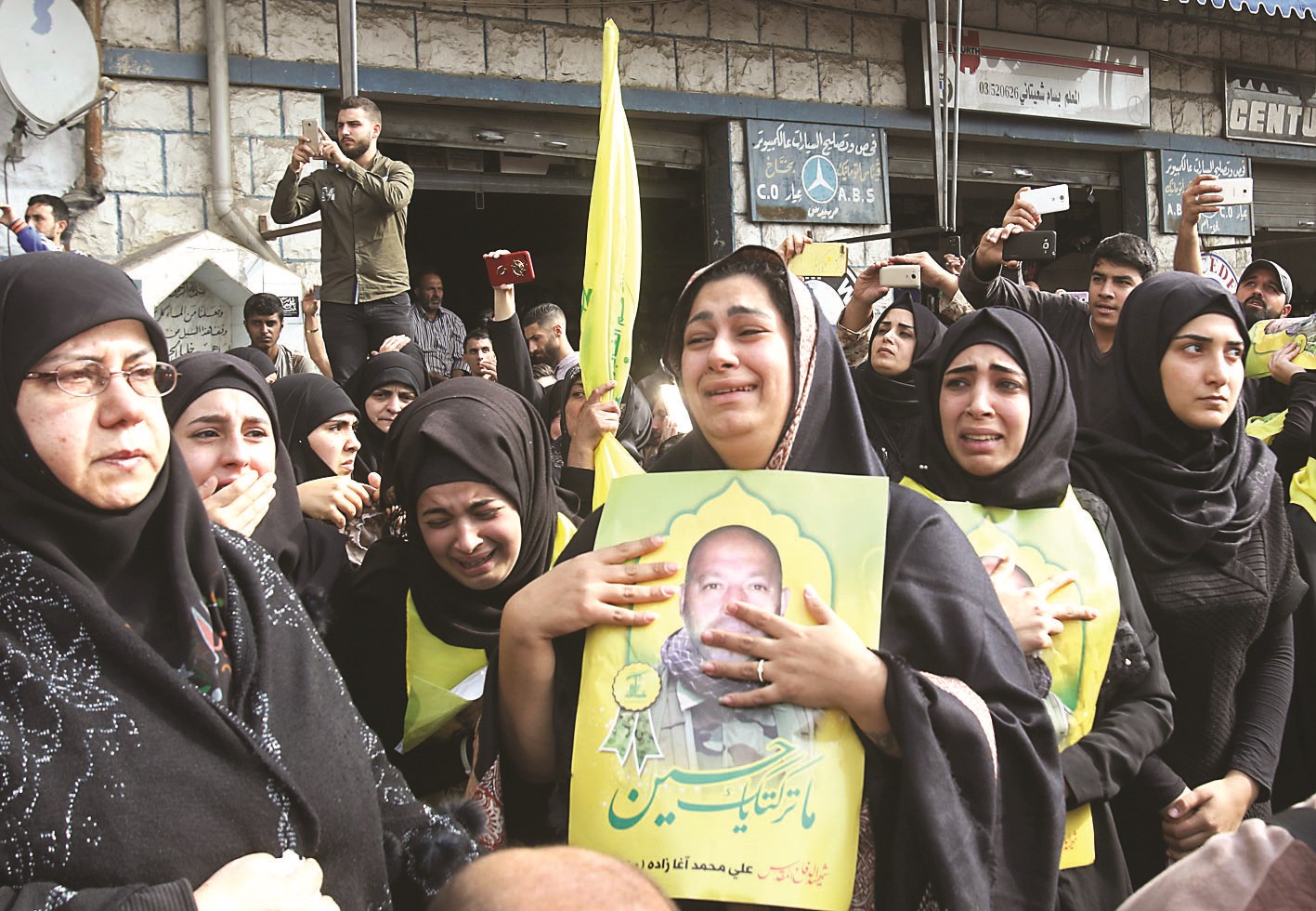 u062au0634u064au064au0639 u0641u064a u0627u0644u0646u0628u0637u064au0629 u062cu0646u0648u0628 u0644u0628u0646u0627u0646 u0644u062bu0644u0627u062bu0629 u0645u0642u0627u062au0644u064au0646 u0645u0646 u00abu062du0632u0628 u0627u0644u0644u0647u00bb u0633u0642u0637u0648u0627 u0641u064a u0633u0648u0631u064au0629 (u0627 u0641 u0628)