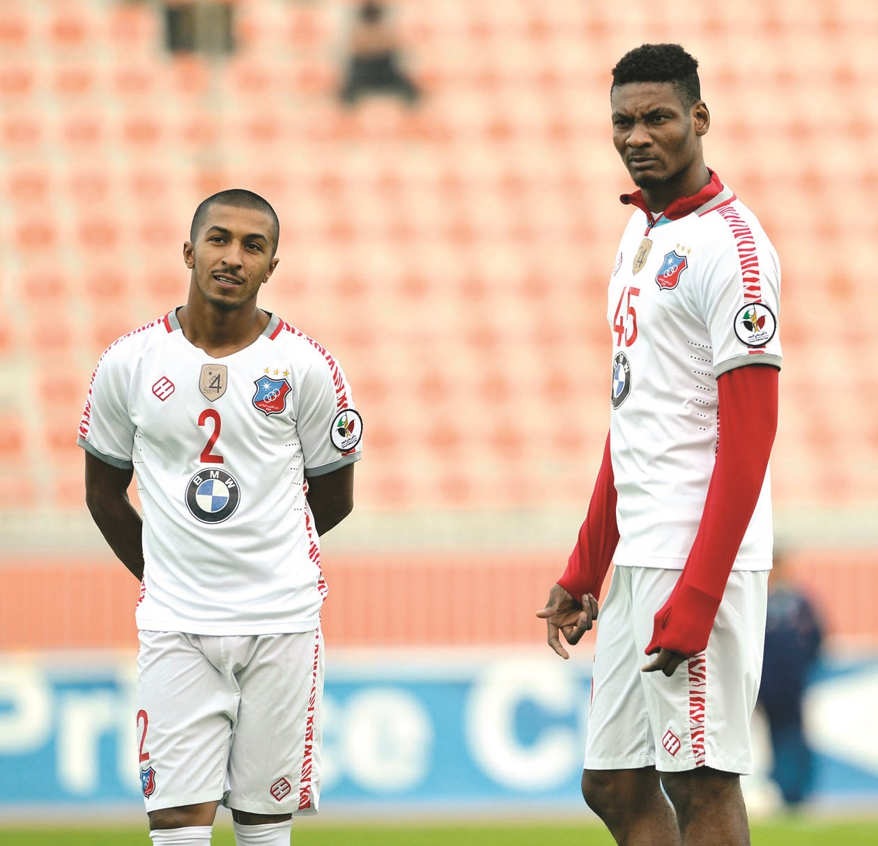 u0644u0627u0639u0628u0627 u00abu0627u0644u0643u0648u064au062au00bb u0627u0644u0639u0627u062cu064a u062cu0645u0639u0629 u0633u0639u064au062f u0648u0633u0627u0645u064a u0627u0644u0635u0627u0646u0639 u0645u062au0641u0627u062cu0626u0627u0646 u0628u0642u0631u0627u0631 u0627u0646u0633u062du0627u0628 u0627u0644u0641u062du064au062du064au0644 (u0627u0644u0623u0632u0631u0642 u062fu0648u062a u0643u0648u0645)