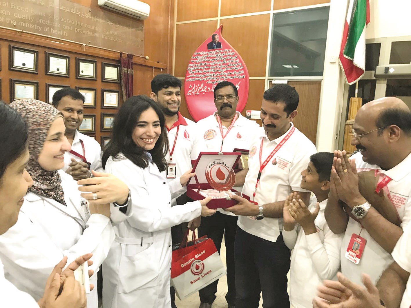 u0625u062fu0627u0631u0629 u0628u0646u0643 u0627u0644u062fu0645 u062au0643u0631u0645 u0627u0644u0645u062au0628u0631u0639