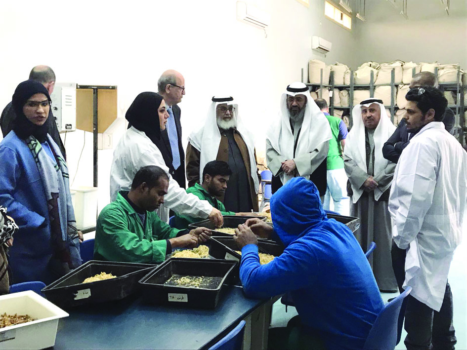 u062fu0644u0627u0644 u0631u062cu0628 u0648u0627u0644u0648u0641u062f u0627u0644u0623u0645u0645u064a u0641u064a u0645u062eu062au0628u0631 u0627u0644u0646u0628u0627u062au0627u062a u0627u0644u0641u0637u0631u064au0629