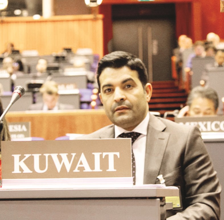 u0639u0644u064a u0627u0644u0630u0627u064au062fu064a u0645u062au0631u0626u0633u0627u064b u0648u0641u062f u0627u0644u0643u0648u064au062a u0641u064a u0627u062cu062au0645u0627u0639 u0627u0644u0645u0646u0638u0645u0629