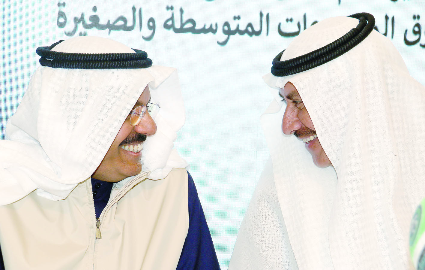 حديث باسم بين الرومي والنواف