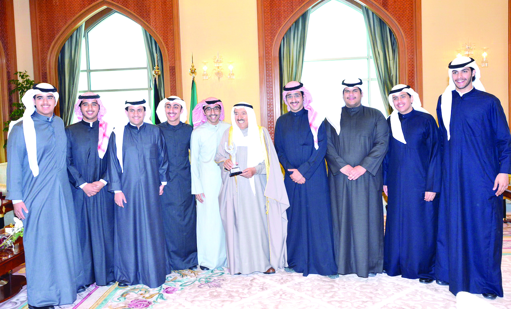 u0633u0645u0648 u0627u0644u0623u0645u064au0631 u0645u062au0648u0633u0637u0627u064b u0648u0641u062f u0627u0644u0637u0644u0628u0629