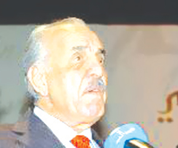 محمد السنعوسي