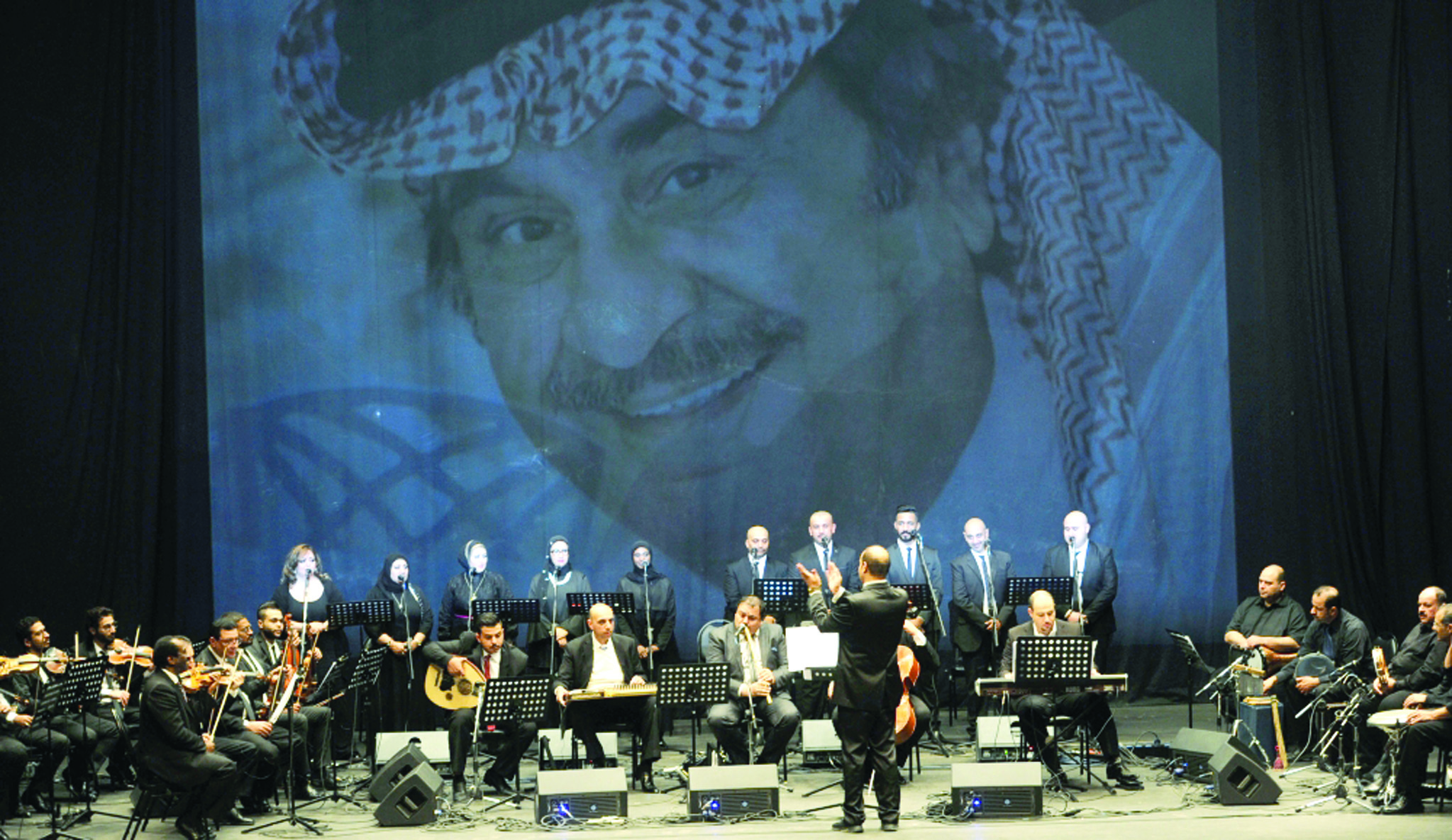 u062cu0627u0646u0628 u0645u0646 u0627u0644u062du0641u0644t (u062au0635u0648u064au0631 u0643u0631u0645 u0630u064au0627u0628)