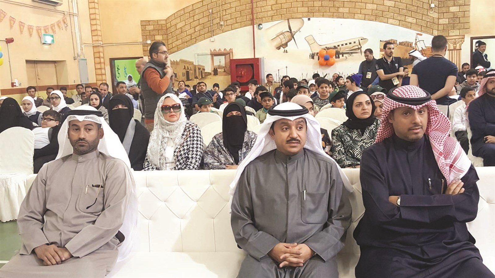 الحويلة متوسطاً الحضور