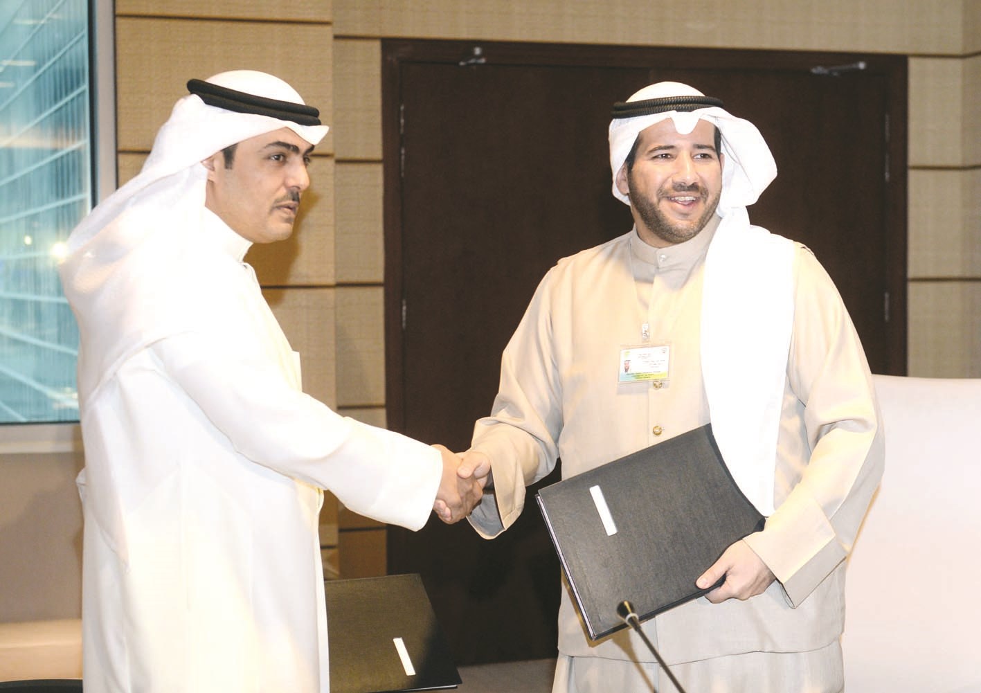 ... ويتبادلان مذكرة التفاهم