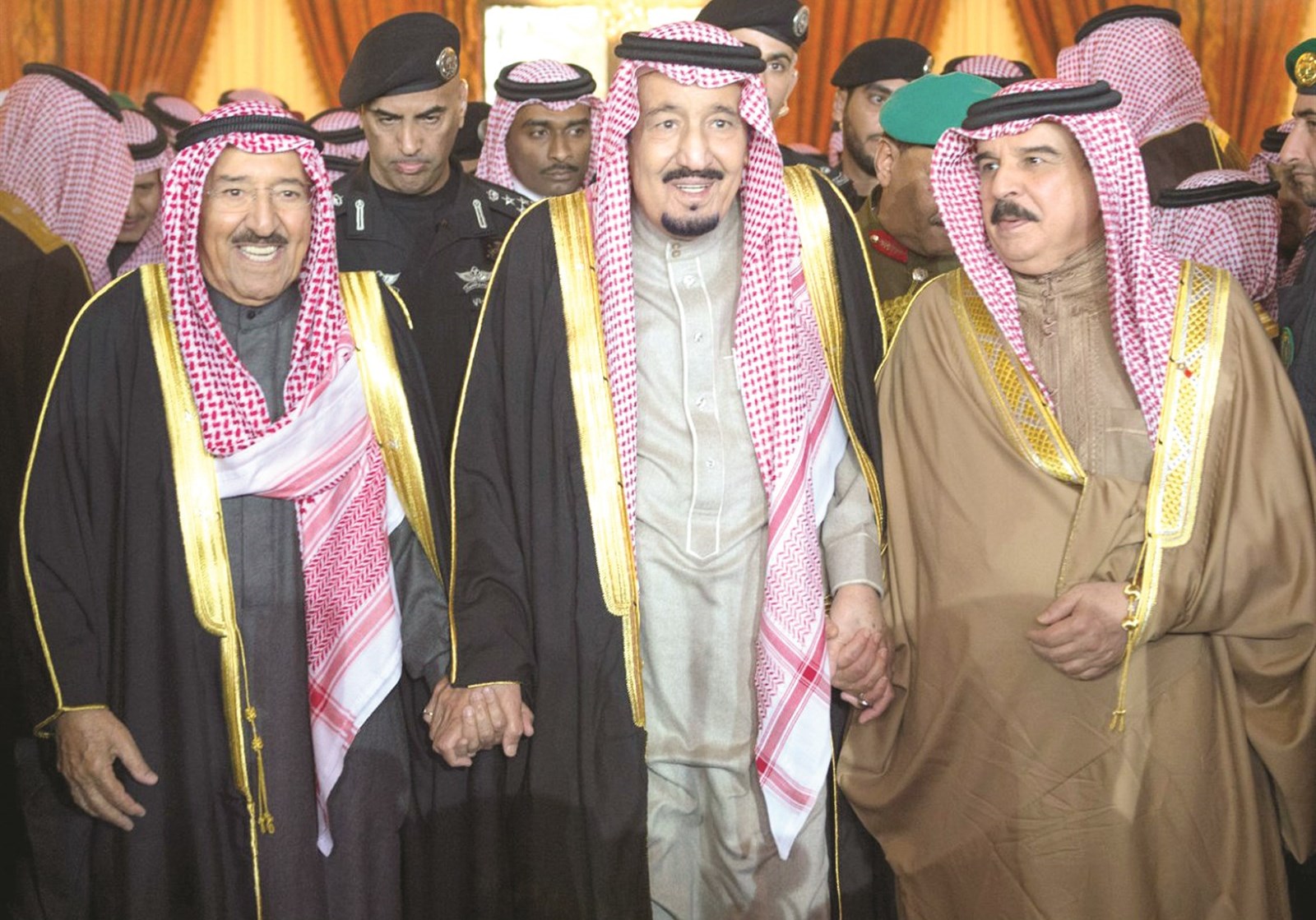 سمو الأمير وخادم الحرمين وملك البحرين