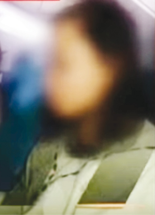 u0627u0644u0639u0627u0645u0644u0629 u0627u0644u0645u0646u0632u0644u064au0629 u0643u0645u0627 u0628u062fu062a u0641u064a u0645u0642u0637u0639 u0627u0644u0641u064au062fu064au0648