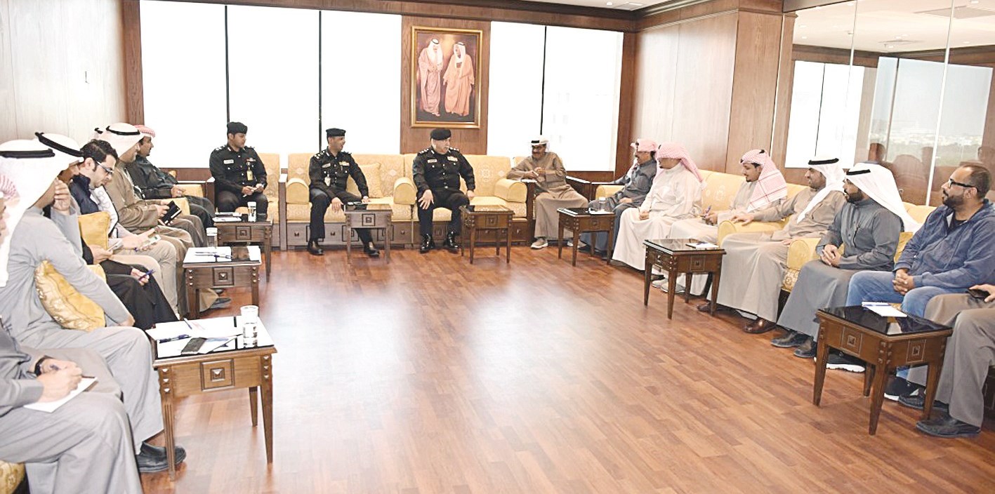 u0627u0644u0641u0647u062f u0645u062au062du062fu062bu0627 u0644u0644u0635u062du0627u0641u064au064au0646