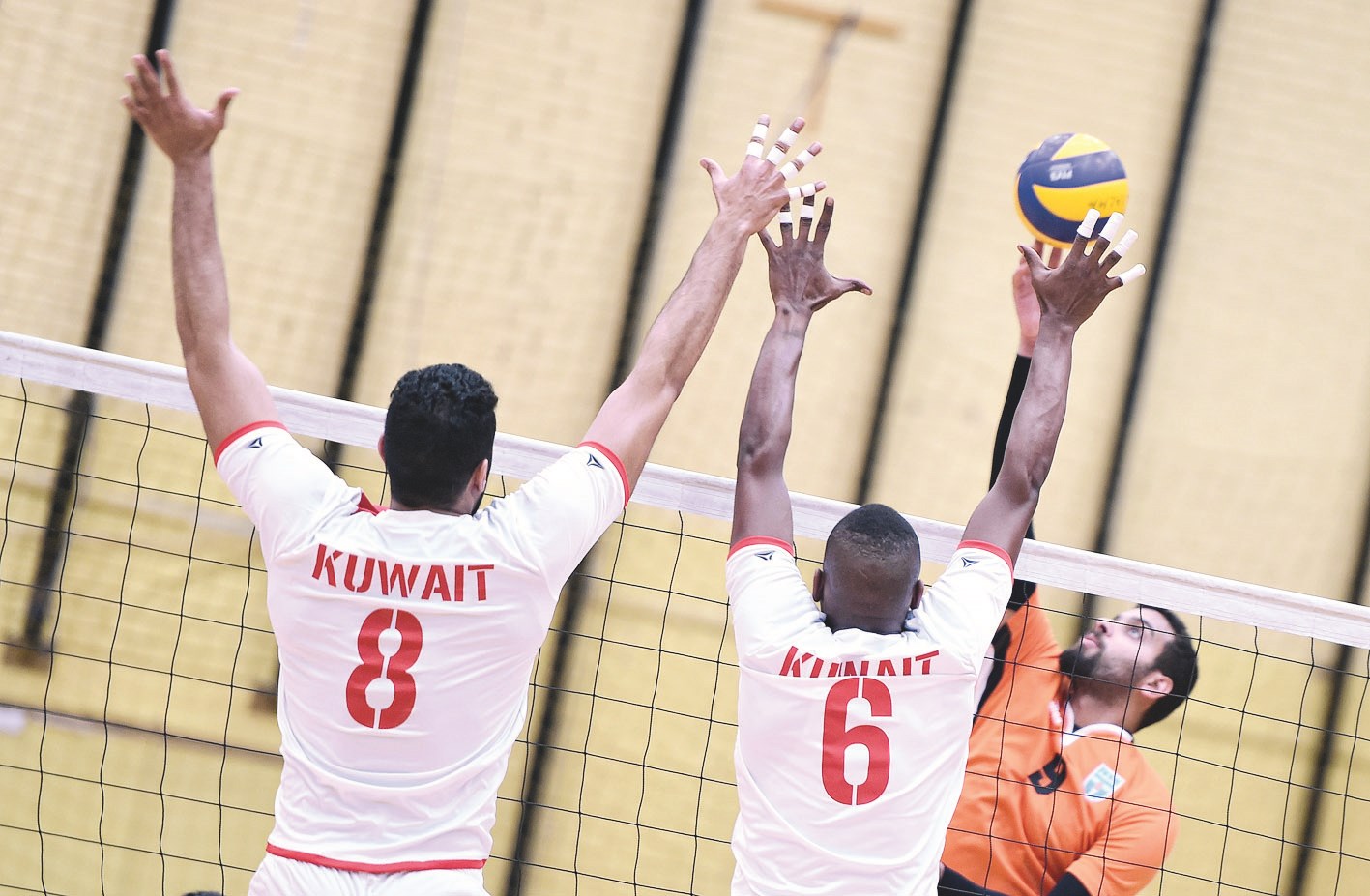 u0644u0642u0637u0629 u0645u0646 u0645u0628u0627u0631u0627u0629 u00abu0627u0644u0643u0648u064au062au00bb u0648u0643u0627u0638u0645u0629 u0641u064a u0627u0644u0642u0633u0645 u0627u0644u0623u0648u0644