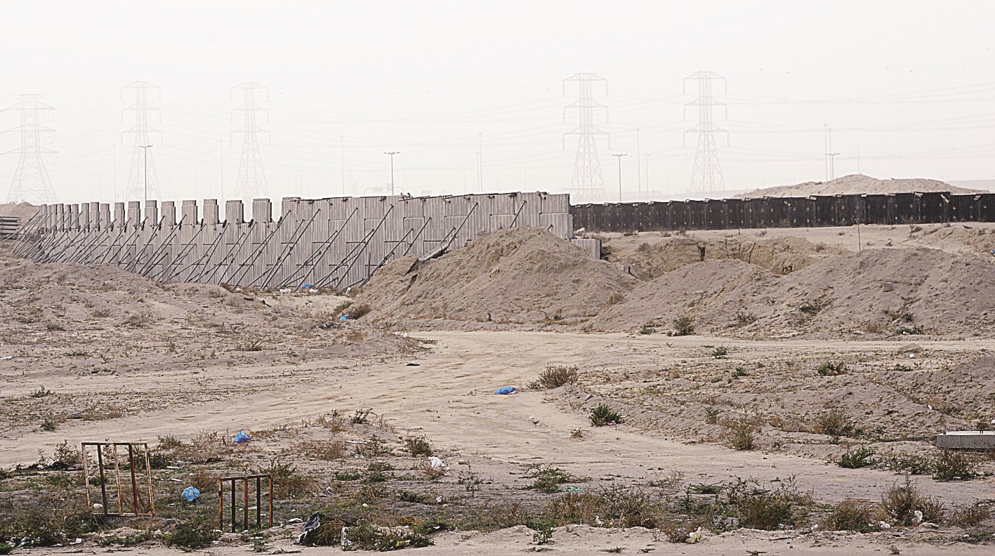 جسر مع وقف التنفيذ