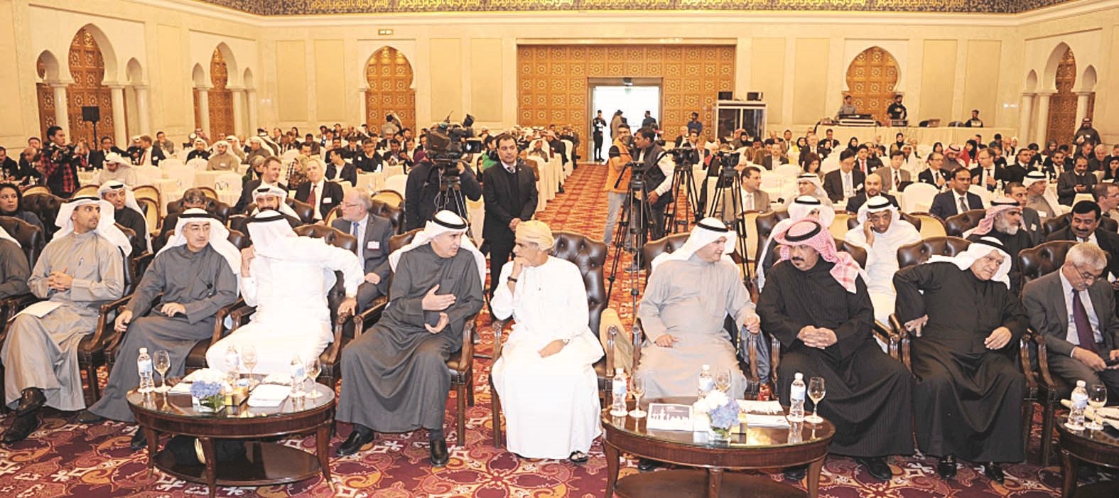 المرزوق والرمحي والعدساني والقيادات النفطية (تصوير طارق عزالدين)