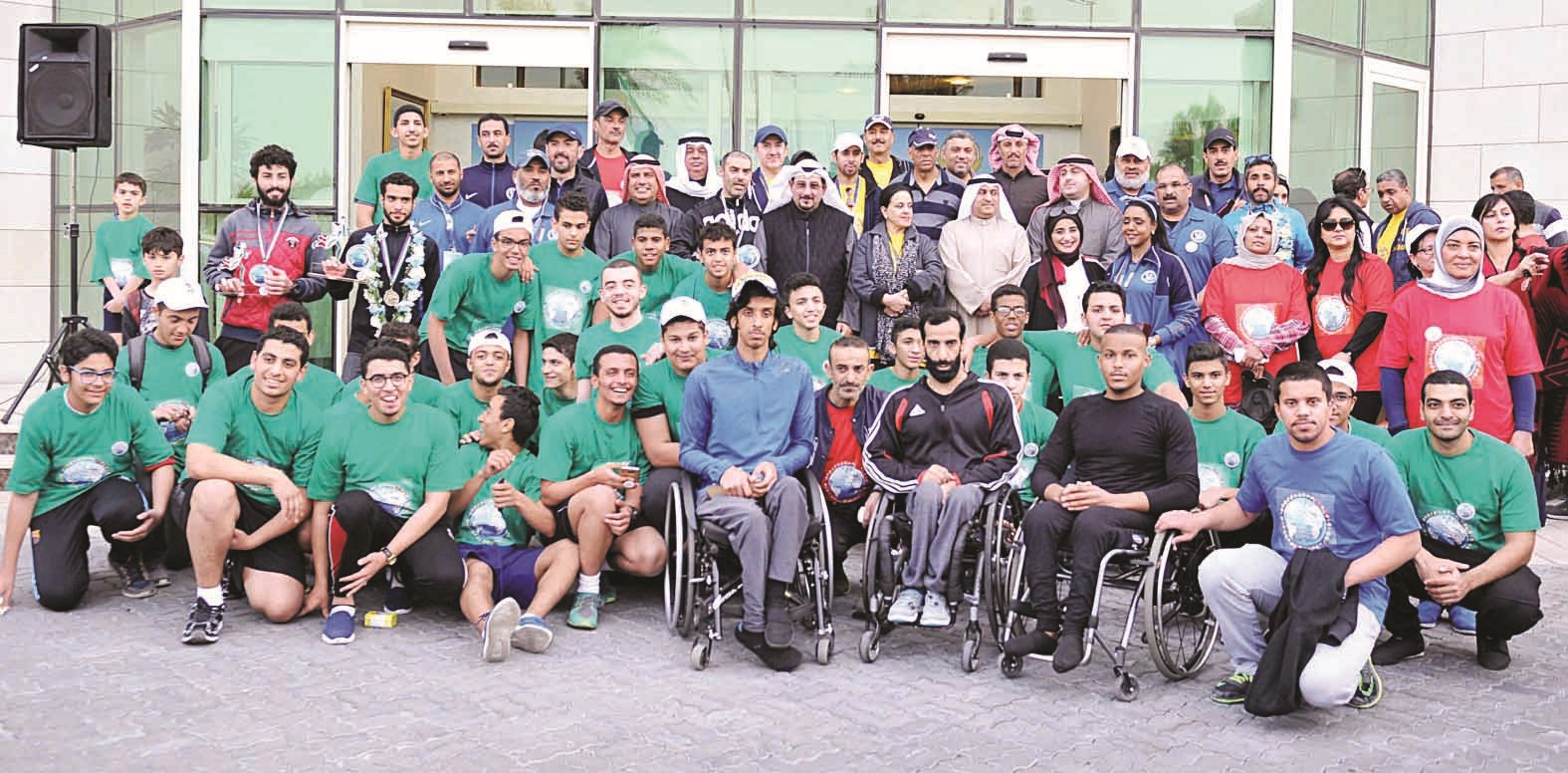 u0641u0627u0637u0645u0629 u0627u0644u0623u0645u064au0631 u0648u0641u0647u062f u0627u0644u062cu0627u0628u0631 u064au062au0648u0633u0637u0627u0646 u0627u0644u0641u0627u0626u0632u064au0646 u0648u0627u0644u0645u0634u0627u0631u0643u064au0646 (u062au0635u0648u064au0631 u0633u0639u062f u0647u0646u062fu0627u0648u064a)