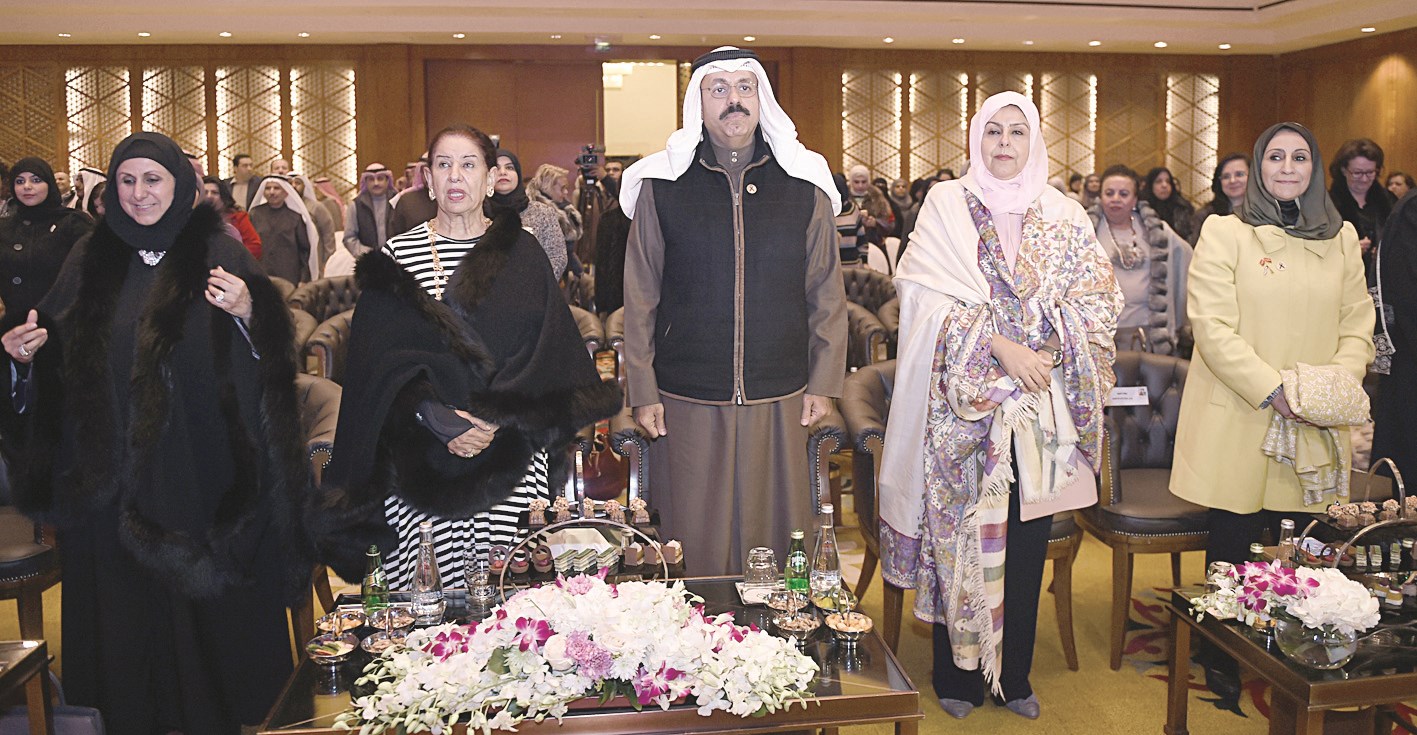 u0627u0644u0646u0648u0627u0641 u0645u062au0648u0633u0637u0627u064b u0627u0644u062du0636u0648u0631  (u062au0635u0648u064au0631 u062cu0627u0633u0645 u0628u0627u0631u0648u0646)