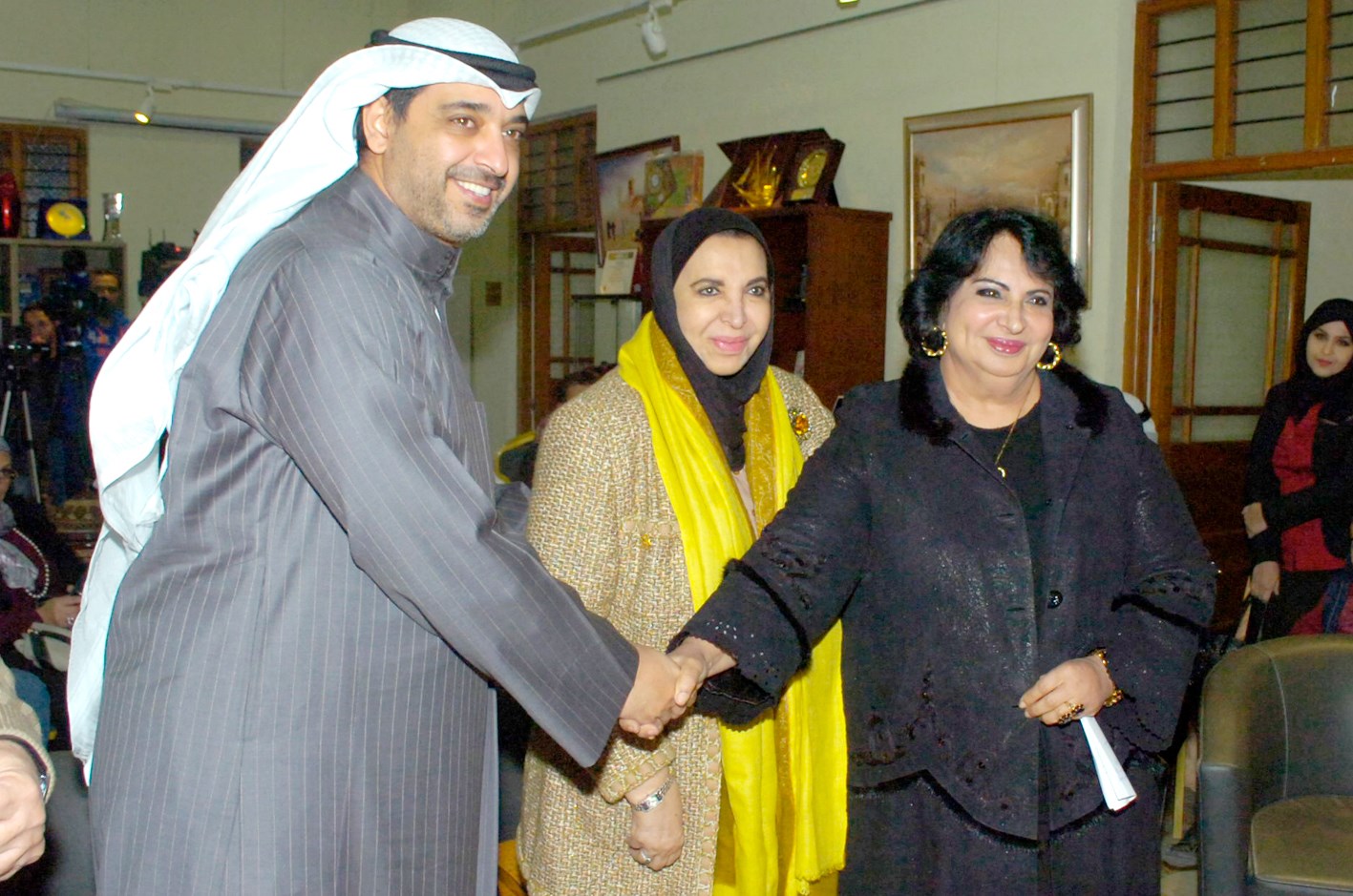 سعاد الصباح ومحمد العبدالله ونورية الرومي (تصوير بسام زيدان)