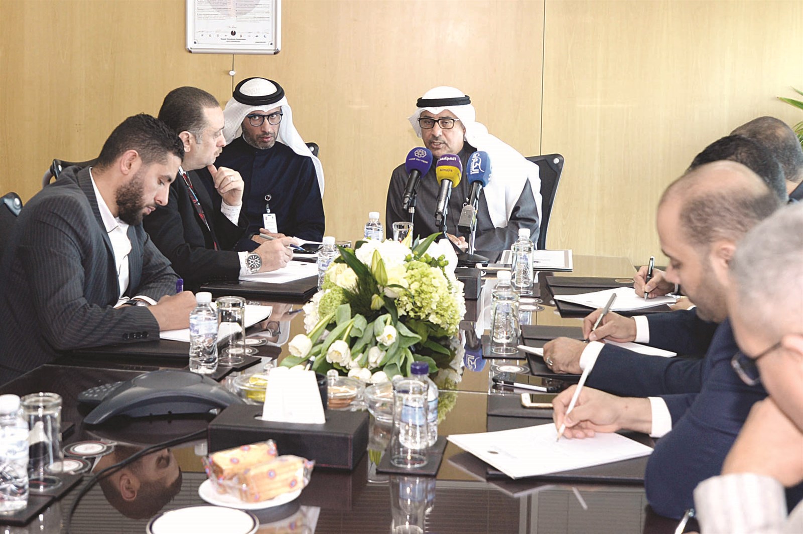 u0627u0644u062du0645u062f u0648u062cu0645u0627u0644 u0627u0644u0633u0646u0639u0648u0633u064a u062eu0644u0627u0644 u0627u0644u0645u0624u062au0645u0631 (u062au0635u0648u064au0631 u0632u0643u0631u064au0627 u0639u0637u064au0629)