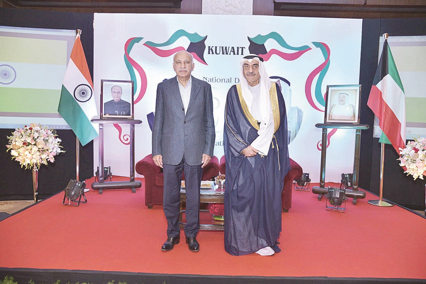 جاويد أكبر والسفير العوضي في احتفال السفارة بالهند