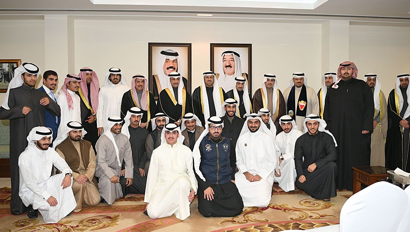 u0627u0644u063au0627u0646u0645 u0648u0639u0632u0627u0645 u0627u0644u0635u0628u0627u062d u064au062au0648u0633u0637u0627u0646 u0623u0639u0636u0627u0621 u0627u0644u0648u0641u062f u0648u0627u0644u0637u0644u0628u0629 u0627u0644u062fu0627u0631u0633u064au0646 u0641u064a u0627u0644u0628u062du0631u064au0646