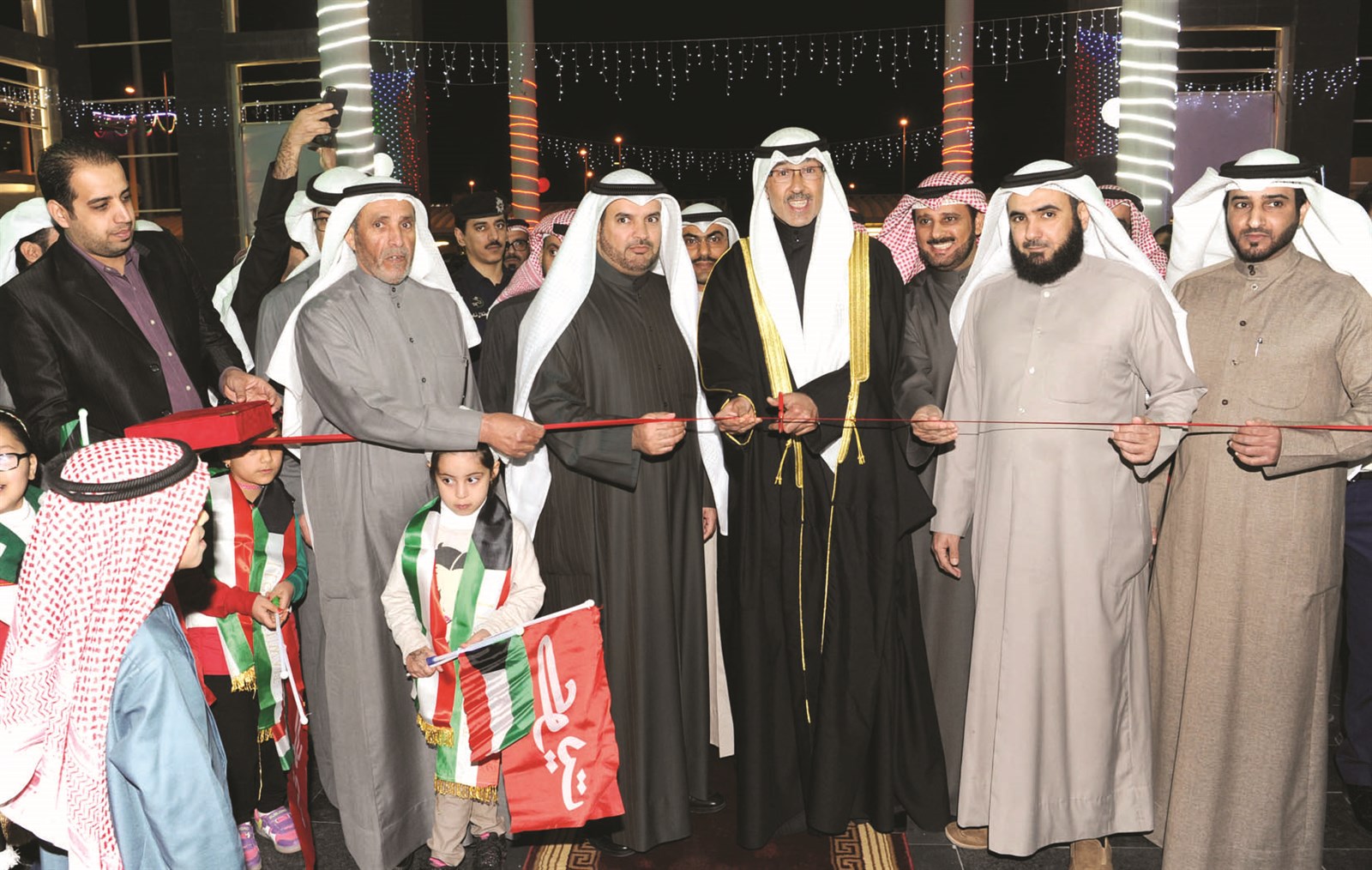 u0641u0648u0627u0632 u0627u0644u062eu0627u0644u062f u0648u062du0645u062fu0627u0646 u0627u0644u0639u0627u0632u0645u064a u062eu0644u0627u0644 u0627u0641u062au062au0627u062d u0627u0644u0645u0631u0643u0632  (u062au0635u0648u064au0631 u0637u0627u0631u0642 u0639u0632u0627u0644u062fu064au0646)