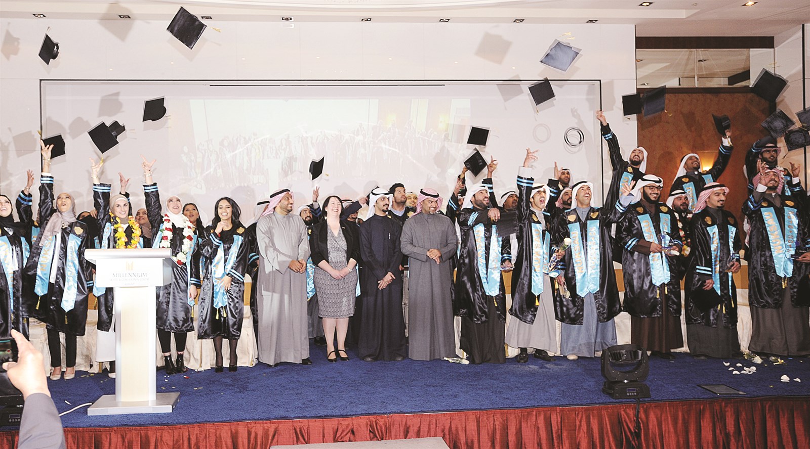 u0641u0631u062du0629 u0627u0644u062au062eu0631u062c u0639u0627u0646u0642u062a u0637u0644u0628u0629 u0623u0633u062au0631u0627u0644u064au0627 ( u062au0635u0648u064au0631 u0643u0631u0645 u062fu064au0627u0628 )