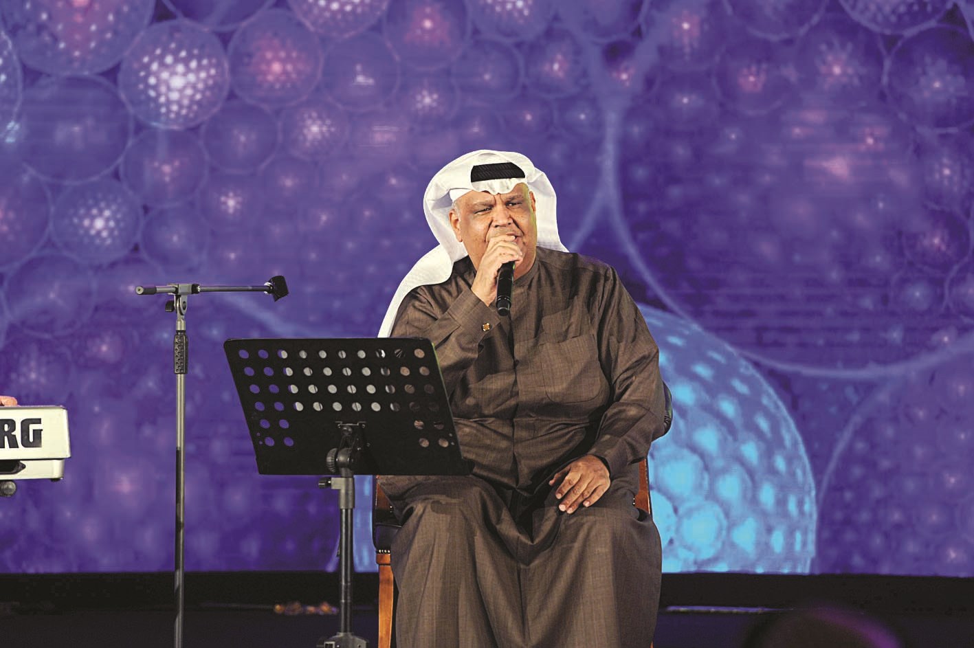 u0646u0628u064au0644 u0634u0639u064au0644... u0641u0627u0631u0633 u0627u0644u0644u064au0644u0629 (u062au0635u0648u064au0631 u0637u0627u0631u0642 u0639u0632u0627u0644u062fu064au0646)