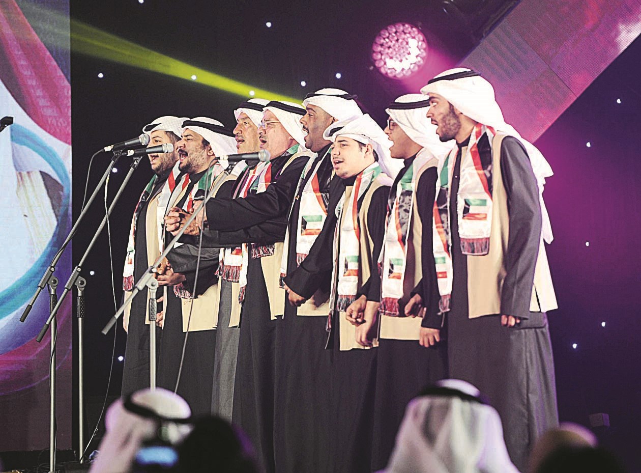 فرقة الماص الشعبية أشعلت الأجواء