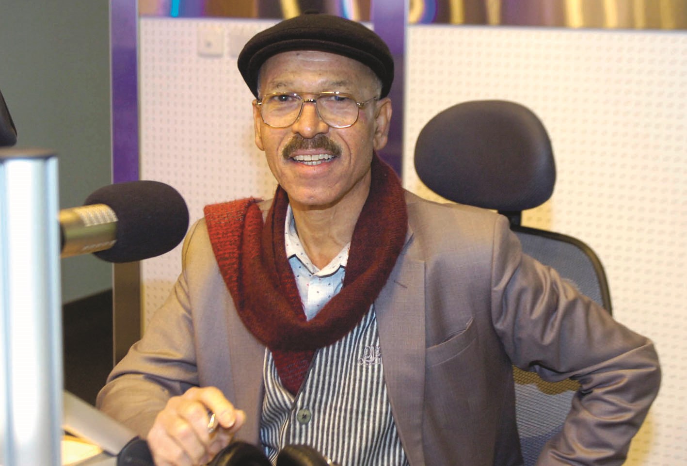 u0633u0644u0645u0627u0646 u0632u064au0645u0627u0646 (u062au0635u0648u064au0631 u0632u0643u0631u064au0627 u0639u0637u064au0629)