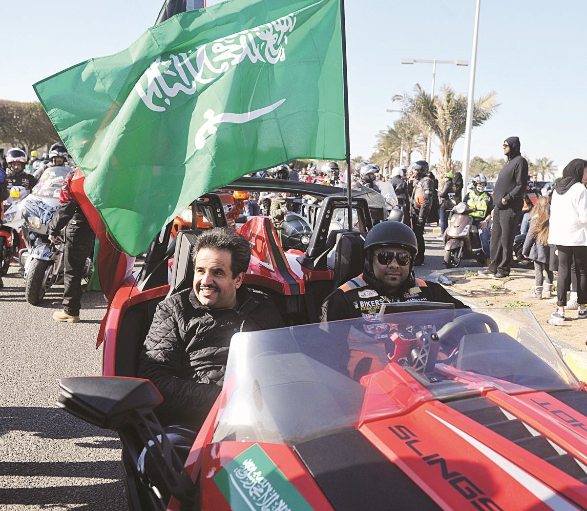 دعيج الخليفة مشاركاً