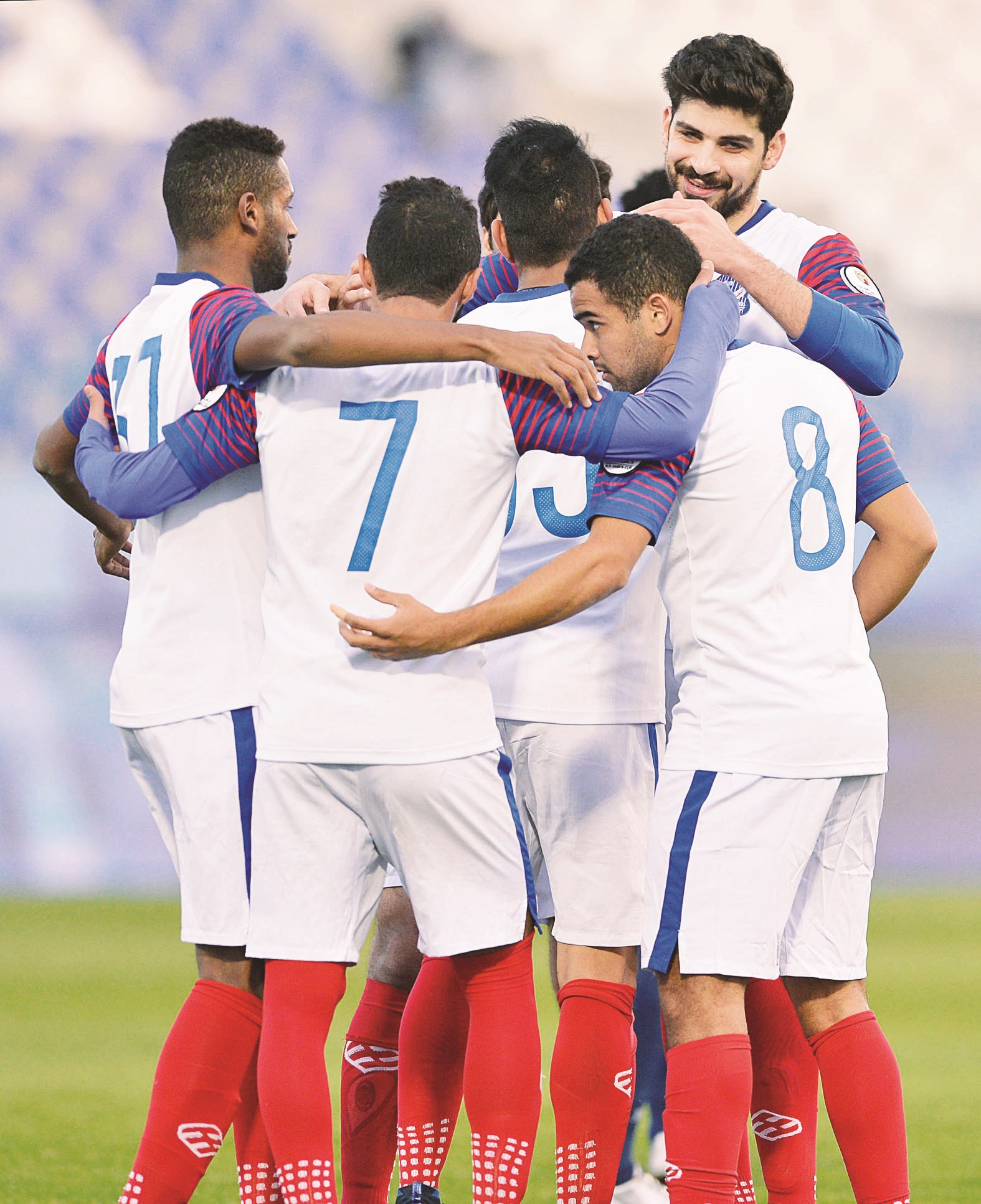 u0627u0644u062au0636u0627u0645u0646... u062bu0648u0631u0629 u0623u0648 u0641u0648u0631u0629u061f    (u0627u0644u0623u0632u0631u0642 u062fu0648u062a u0643u0648u0645)