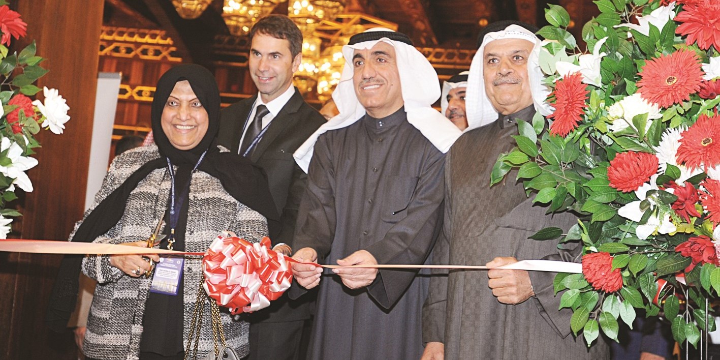 u0627u0644u0623u0646u0635u0627u0631u064a u0648u0627u0644u0639u0648u0636u064a u062eu0644u0627u0644 u0627u0641u062au062au0627u062d u0627u0644u0645u0639u0631u0636 u0627u0644u0635u064au062fu0644u064a             (u062au0635u0648u064au0631 u0643u0631u0645 u0630u064au0627u0628)