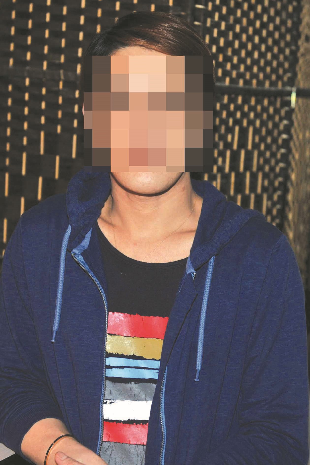 تشبّه بالنساء