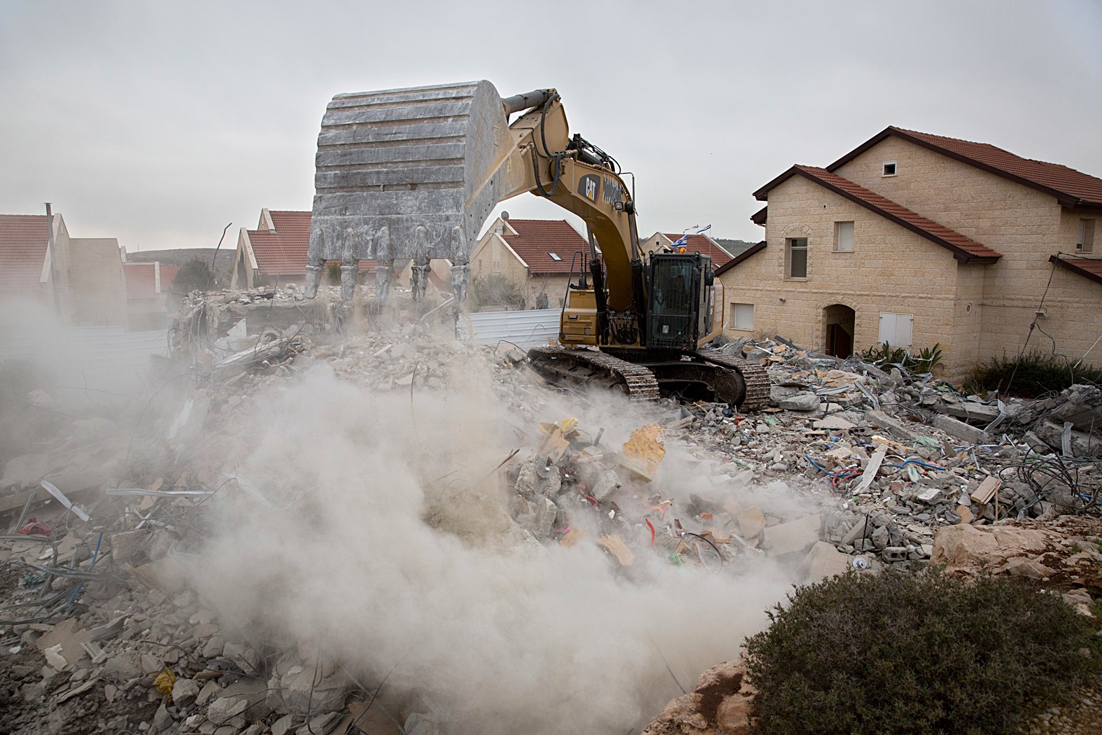 u062cu0631u0627u0641u0629 u062au0647u062fu0645 u0645u0646u0632u0644u0627u064b u0641u064a u0645u0633u062au0648u0637u0646u0629 u00abu0639u0648u0641u0631u0627u00bb u0641u064a u0627u0644u0636u0641u0629 u0627u0644u063au0631u0628u064au0629 u0623u0645u0633      (u0627 u0628)