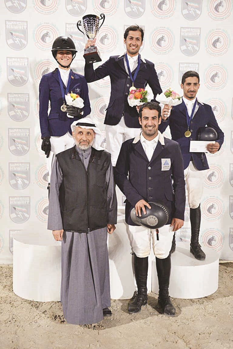 u0639u0644u064a u0627u0644u062eu0631u0627u0641u064a u0648u0631u0627u0643u0627u0646 u0627u0644u062du0633u0627u0648u064a u0648u0646u0648u0631u0627 u0627u0644u0642u0639u0648u062f u0639u0644u0649 u0645u0646u0635u0629 u0627u0644u062au062au0648u064au062c