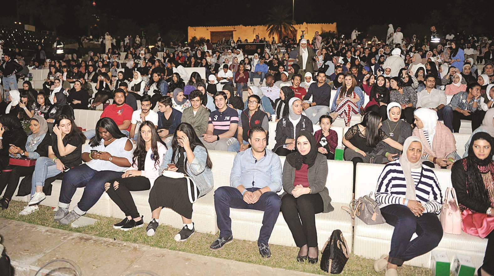 جانب من الجمهور