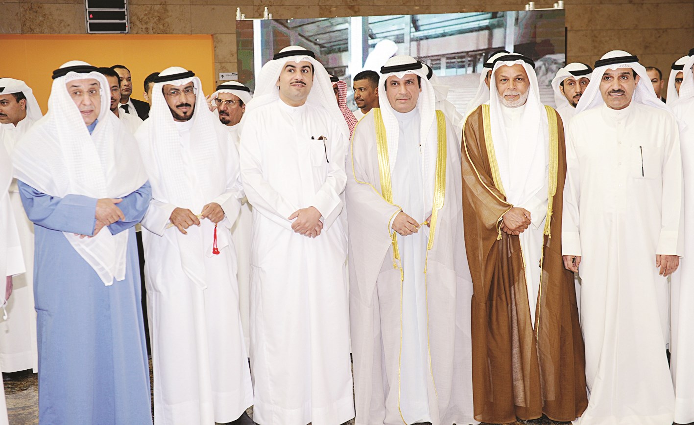 u0627u0644u0645u0637u0627u0648u0639u0629 u0648u0627u0644u0639u0632u0628 u0648u0646u0648u0627u0628 u0627u0644u062cu0647u0631u0627u0621 (u062au0635u0648u064au0631 u0633u0639u0648u062f u0633u0627u0644u0645)