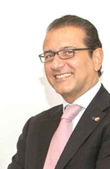 عزام المطوع