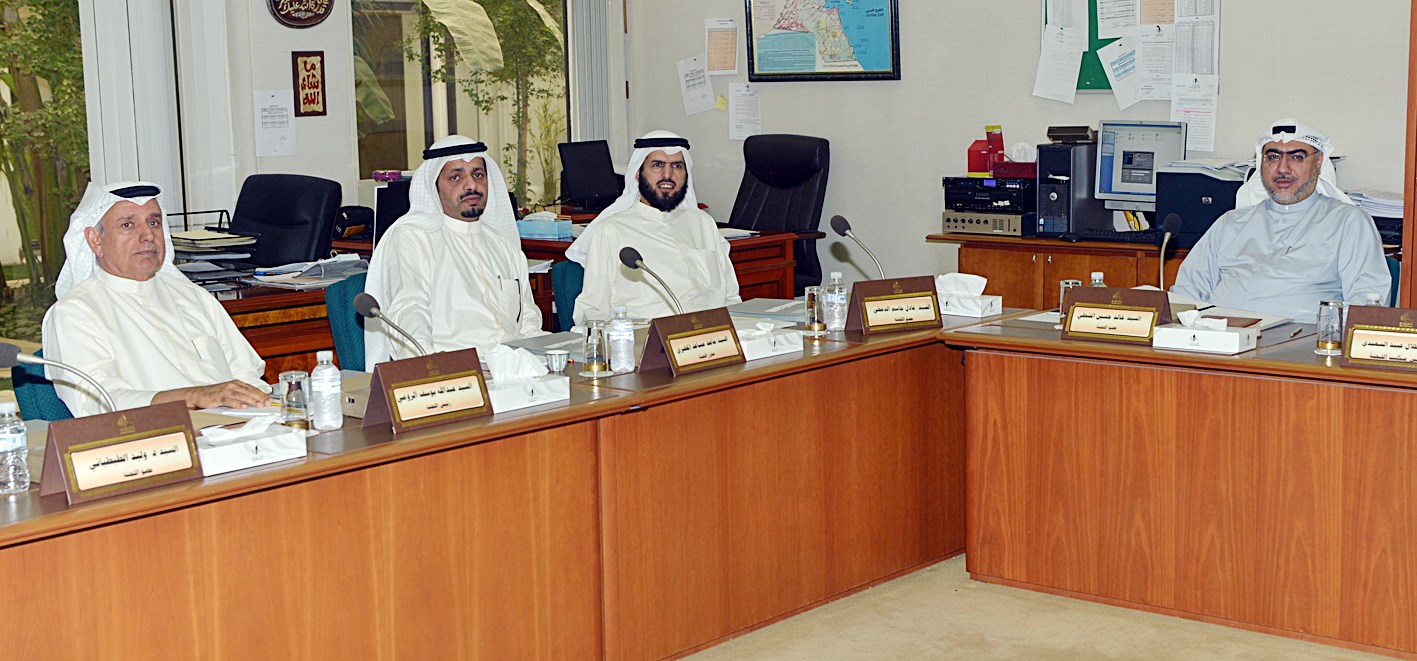 u0627u0644u0631u0648u0645u064a u0648u0627u0644u062fu0645u062eu064a u0648u0627u0644u0645u0637u064au0631u064a u0648u0627u0644u0634u0637u064a u062eu0644u0627u0644 u0627u062cu062au0645u0627u0639 u0627u0644u0644u062cu0646u0629 (u062au0635u0648u064au0631 u0646u0627u064au0641 u0627u0644u0639u0642u0644u0629)