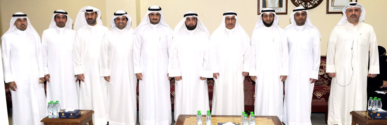 u0627u0644u0641u0627u0631u0633 u0648u0623u0639u0636u0627u0621 u0627u0644u0647u064au0626u0629 u0627u0644u0625u062fu0627u0631u064au0629 u0627u0644u062cu062fu062f