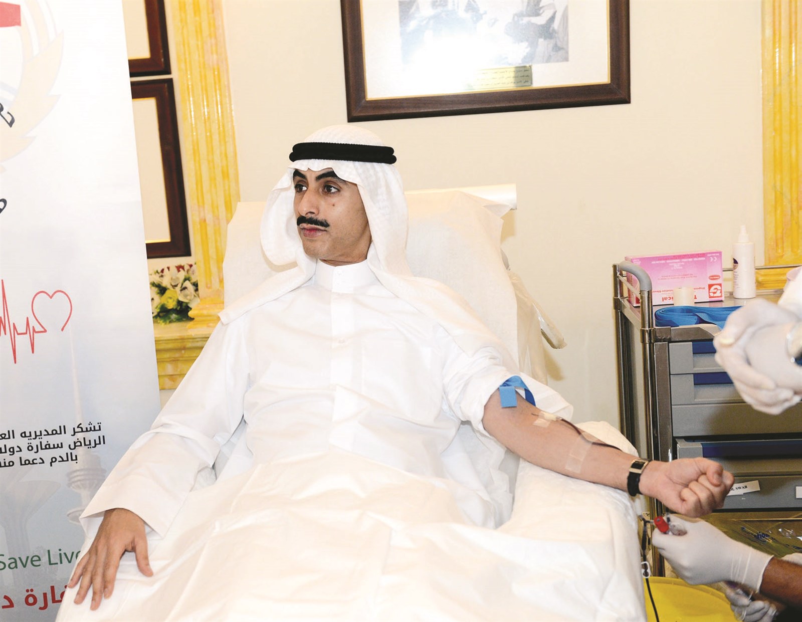 u0627u0644u0633u0641u064au0631 u062bu0627u0645u0631 u0627u0644u062cu0627u0628u0631 u0645u062au0628u0631u0639u0627u064bu064e u0628u0627u0644u062fu0645