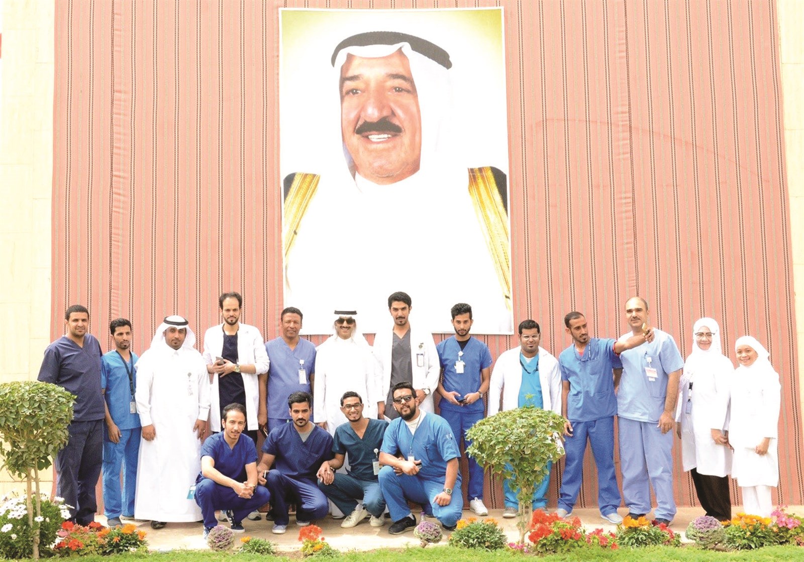 الجابر متوسطاً عدداً من المشاركين في الحملة