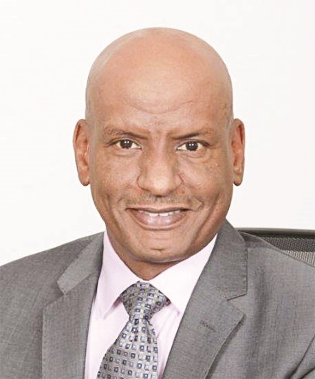 باسم العيسى