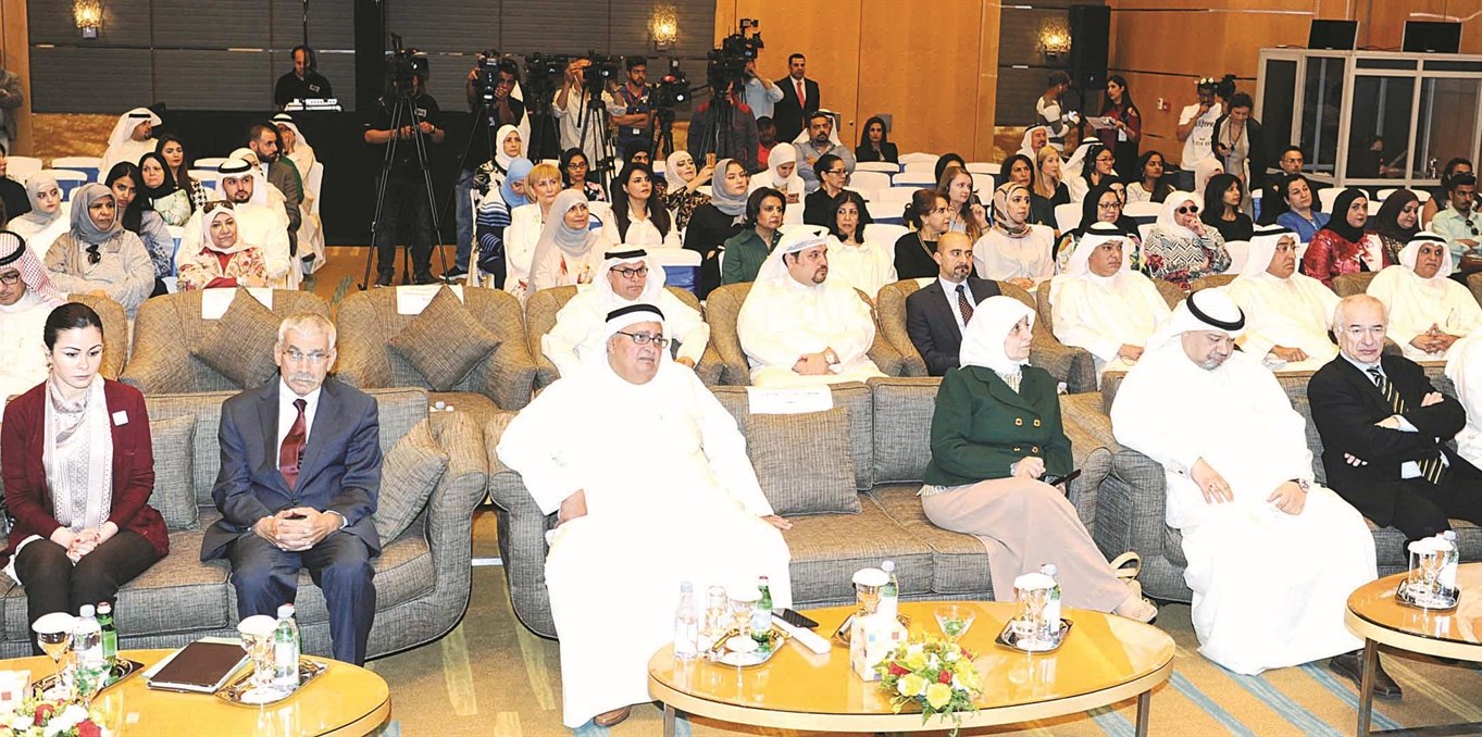 u0627u0644u0635u0628u064au062d u0648u0643u0628u0627u0631 u0627u0644u062du0636u0648u0631 u0641u064a u0627u0644u0645u0644u062au0642u0649    (u062au0635u0648u064au0631 u0637u0627u0631u0642 u0639u0632u0627u0644u062fu064au0646)